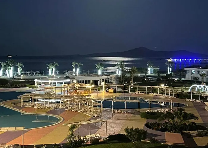 Sun & Aqua Park Курортный комплекс 5*